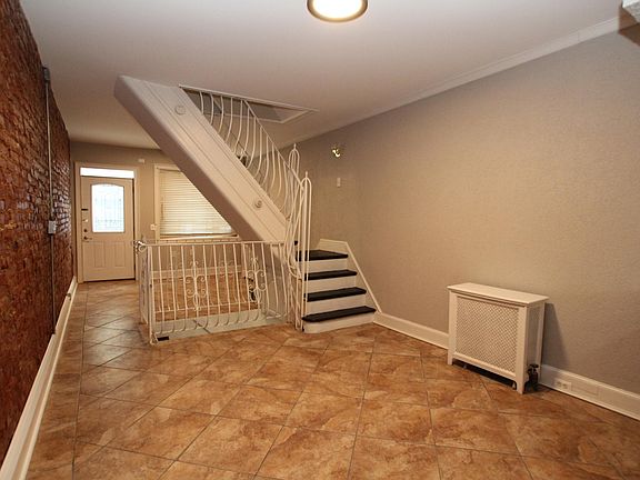 4th image of 2242 N Mascher St