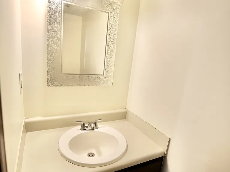 7160 Lauretta Ct — Photo 18
