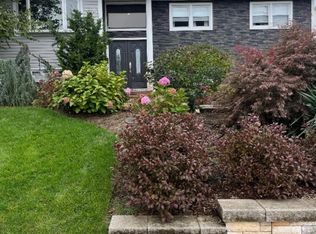 10 Breen Ct, Clifton, NJ 07013