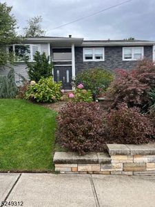 10 Breen Ct, Clifton, NJ, 07013