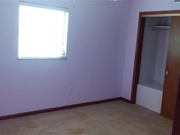 5th image of 529 Pablo St