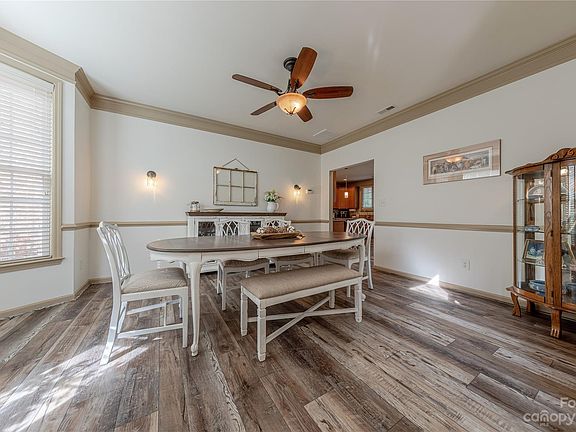 5th image of 2472 N Legacy Park Blvd