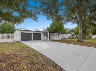 7595 17th Way N, Saint Petersburg, FL 33702