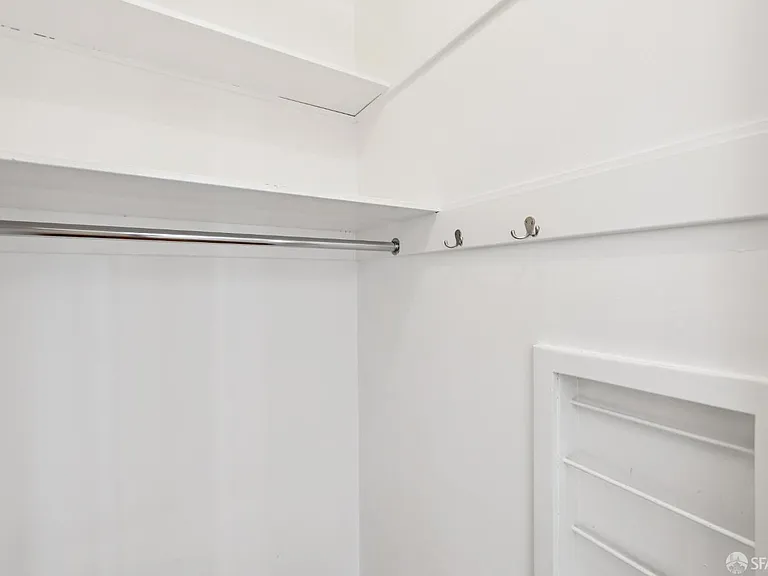 3337 Clay St #5 — Photo 42