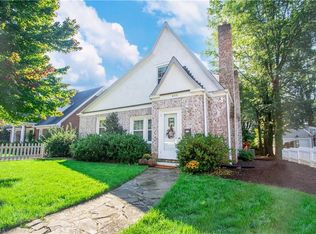 605 Chancery Pl, Greensboro, NC 27408