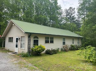 671 High Valley Rd, Bryson City, NC 28713