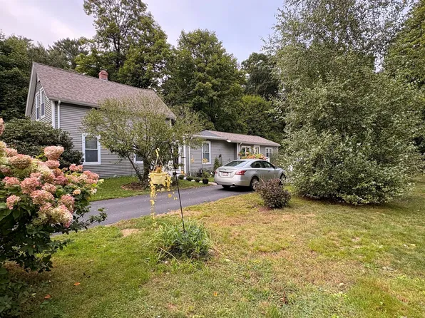 404 Concord St, Rockland, MA 02370