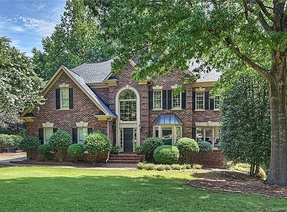 2nd image of 15119 Ballantyne Country Club Dr