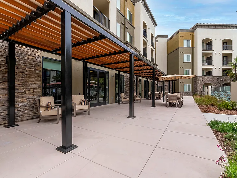 Talavera Apartments — Photo 17