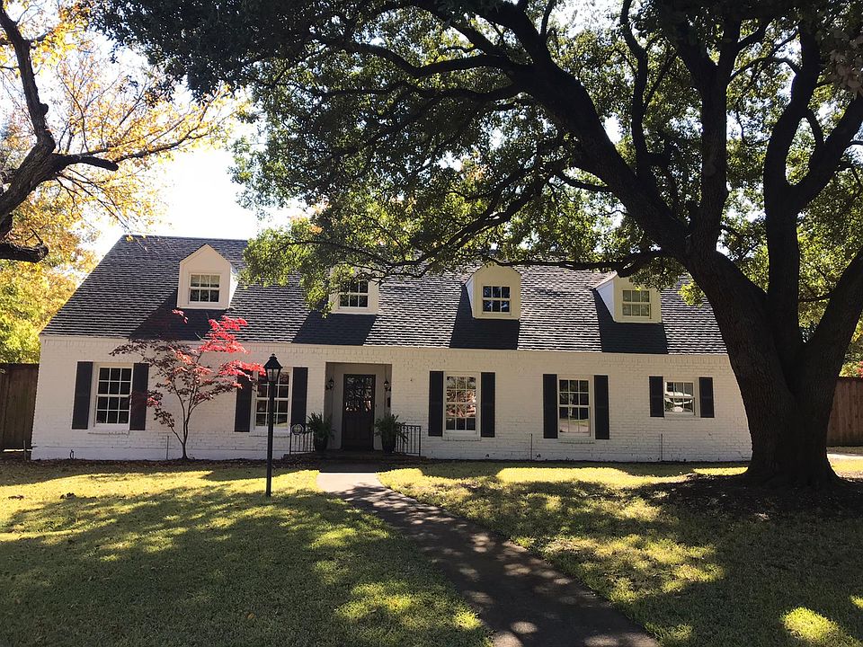1st image of 4648 College Park Dr