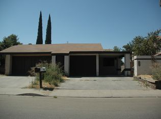 643 E Harold Ave, Visalia, CA 93292