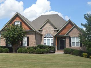 498 Reece Dr, Hoschton, GA 30548