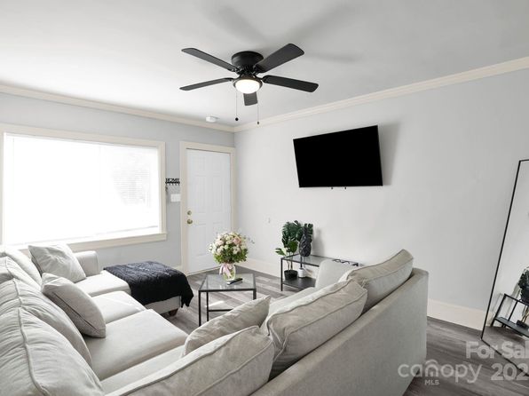 charlotte-north-carolina-299900202 picture