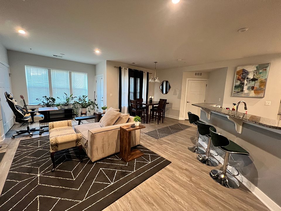 1st image of 10020 Ruffian Way #C