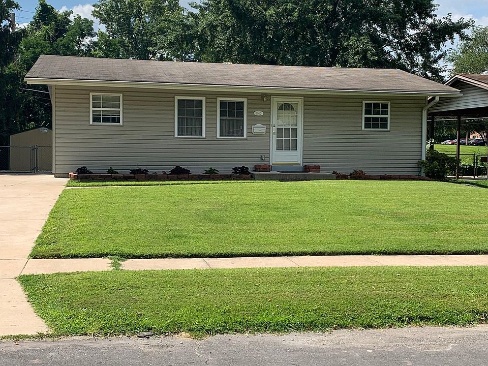 1st image of 1060 Rogers Ln