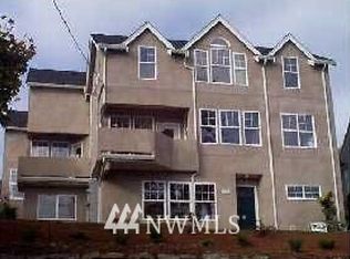 1723B 25th Ave, Seattle, WA 98122