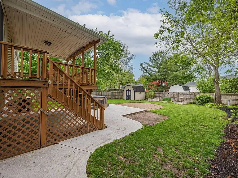721 Mistletoe St — Photo 19