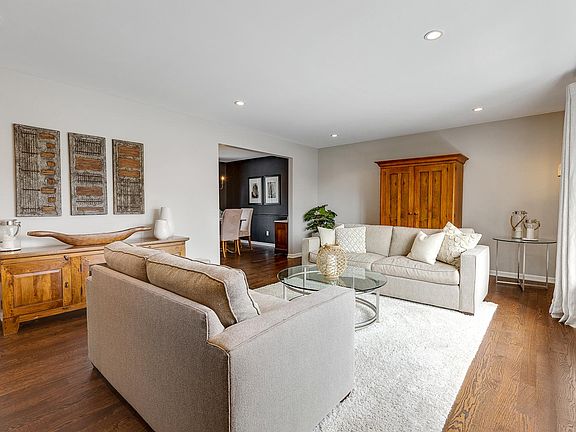 4th image of 5N124 Meadow Dr