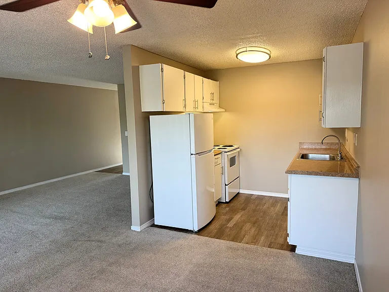 The Terrace Apartments — Photo 8