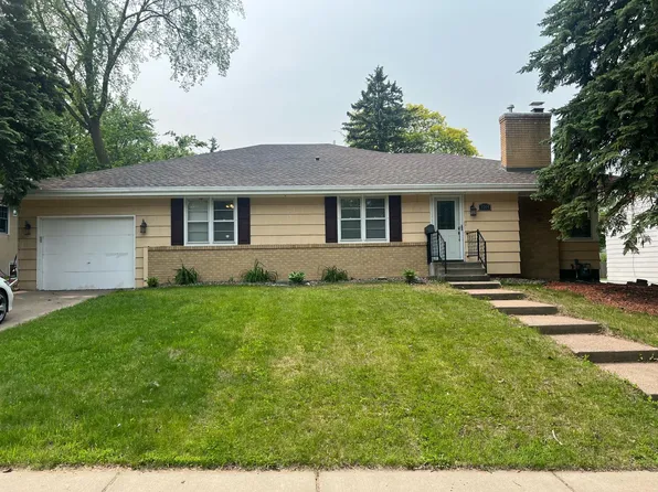 1764 Montreal Ave, Saint Paul, MN 55116