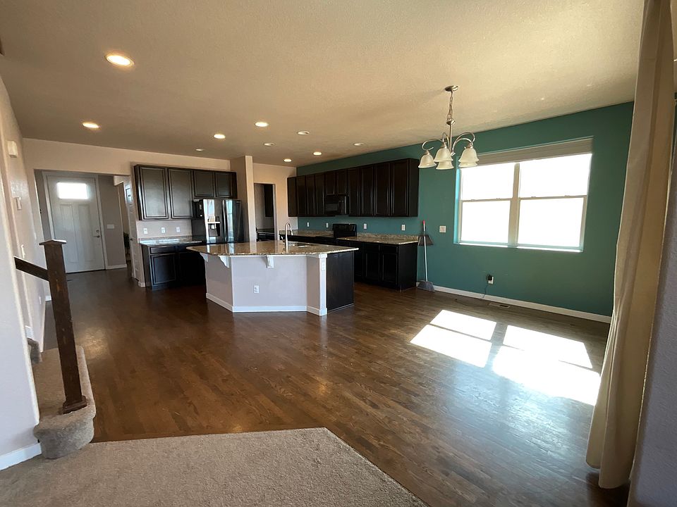 1st image of 1579 Sierra Plaza St