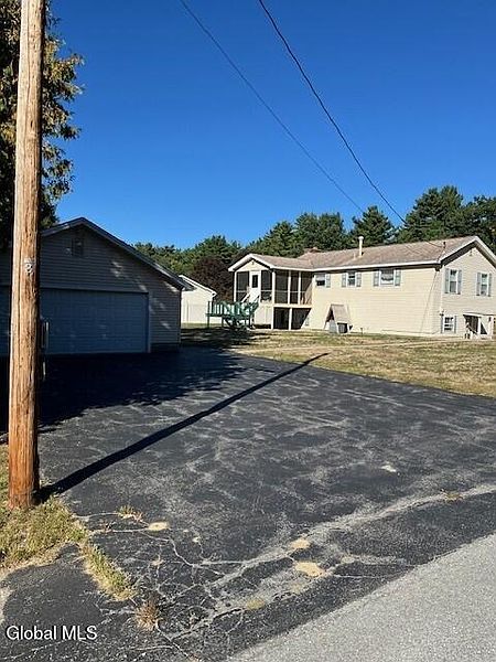2nd image of 29 Sylvan Avenue