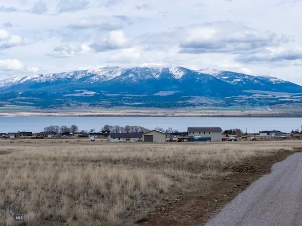 2 Foster Dr, Townsend, MT 59644