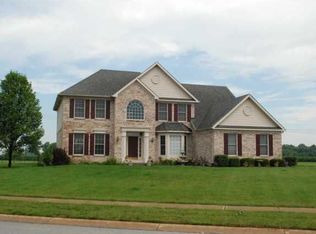 9340 Beckoning Dr, Pittsboro, IN 46167