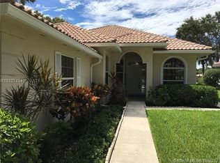 144 E Tall Oaks Cir, Palm Beach Gardens, FL 33410