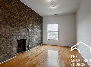 1212 W Foster Ave APT 2A, Chicago, IL 60640
