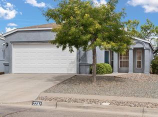 2237 High Desert Cir NE, Rio Rancho, NM 87144