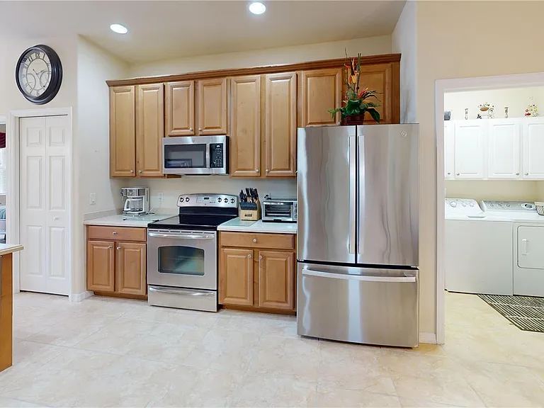 11462 Saffron Ct — Photo 15