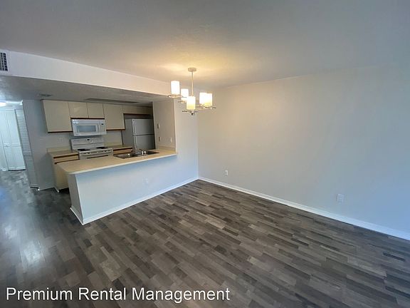 4th image of 2735 N Poinciana Blvd APT 97