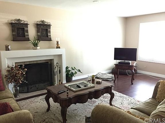 4th image of 3768 Bayberry Dr