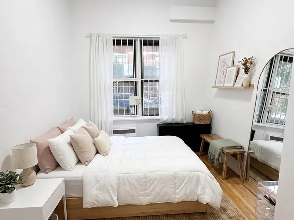 321 East 25th Street image 1 of 17