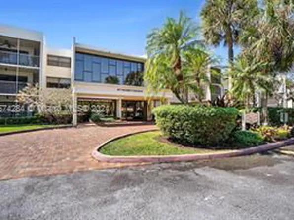 491 Racquet Club Rd, Fort Lauderdale, FL 33326