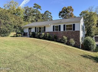 5420 Paula Rd, Knoxville, TN 37912