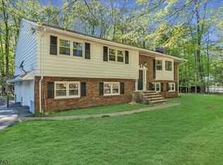 657 Indian Rd, Wayne, NJ 07470