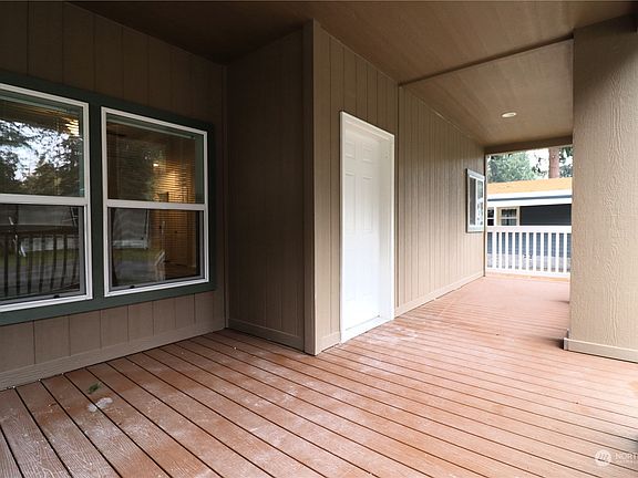 4th image of 20317 135th Avenue Ct E #88