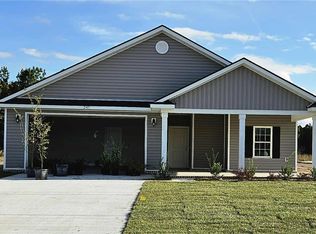 241 NE Freshwater Ln, Ludowici, GA 31316