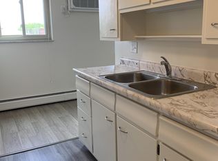 1950 Goodman Ave APT 11, North College Hill, OH 45239