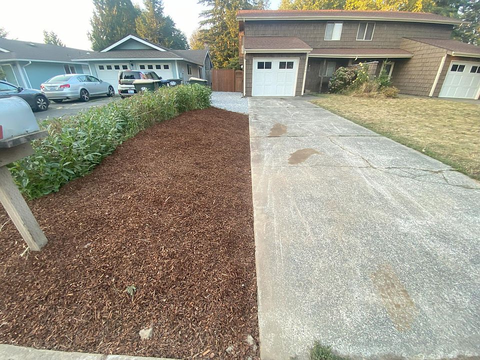 1st image of 850 McDonald St SE #A