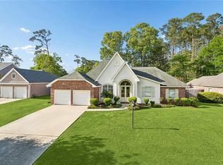 673 Sweet Bay Dr, Mandeville, LA 70448