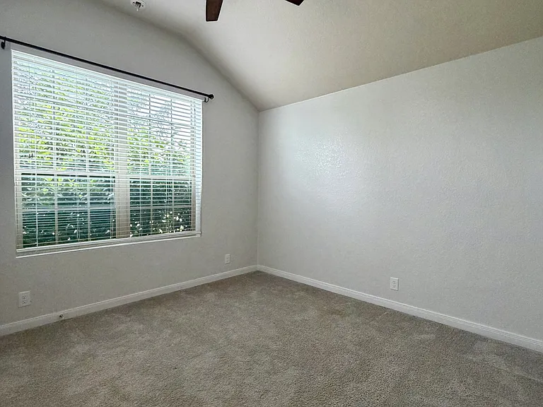 646 Ridge Lawn Dr — Photo 38