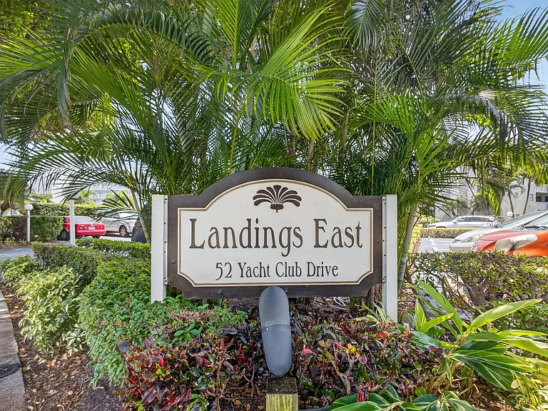 52 Yacht Club Dr #305 — Photo 43