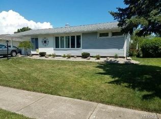 905 Woodstock Ave, Tonawanda, NY 14150