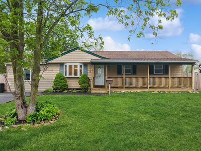 2707 Connecticut Avenue, Medford, NY, 11763