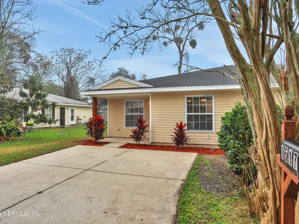 1517 RICHARDSON Lane, Atlantic Beach, FL 32233