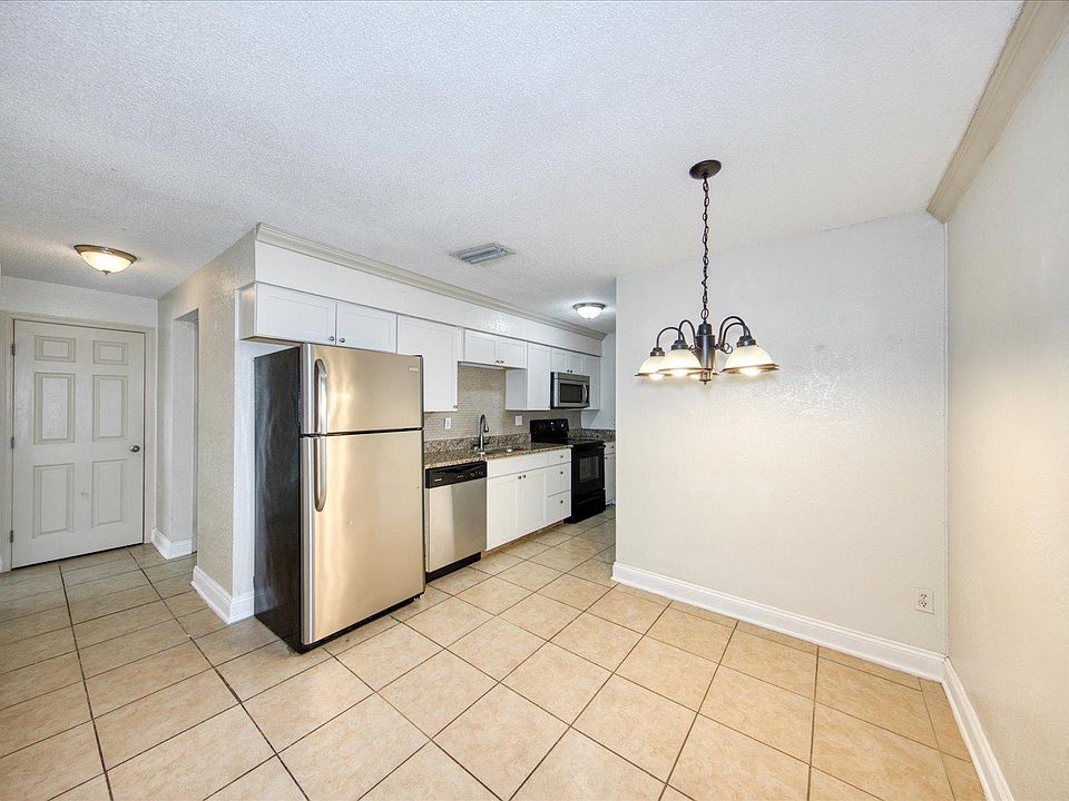 1st image of 133 E Patterson St #137