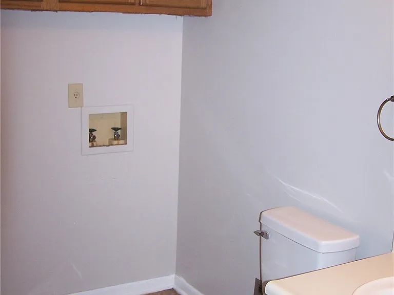 6813 Brush Creek Rd — Photo 6